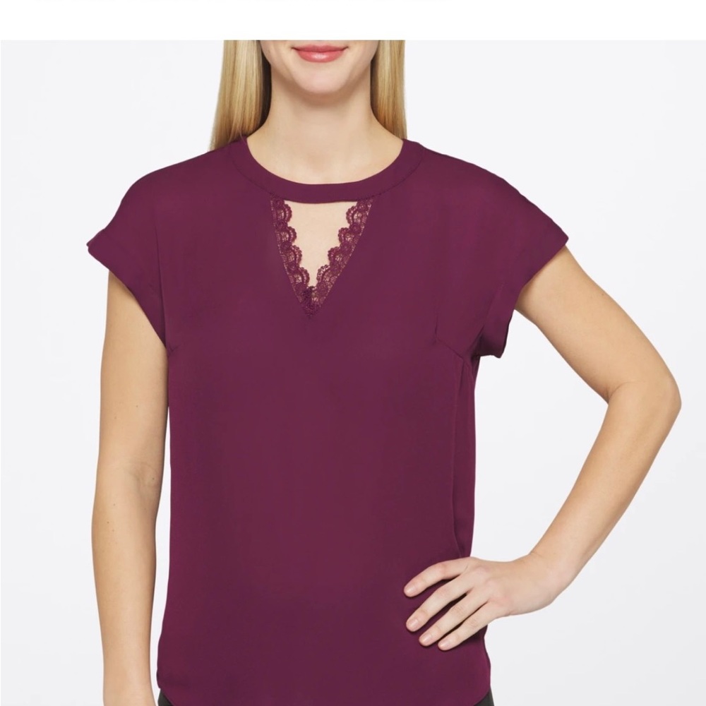 Lace detail blouse “Jeans and a nice top”